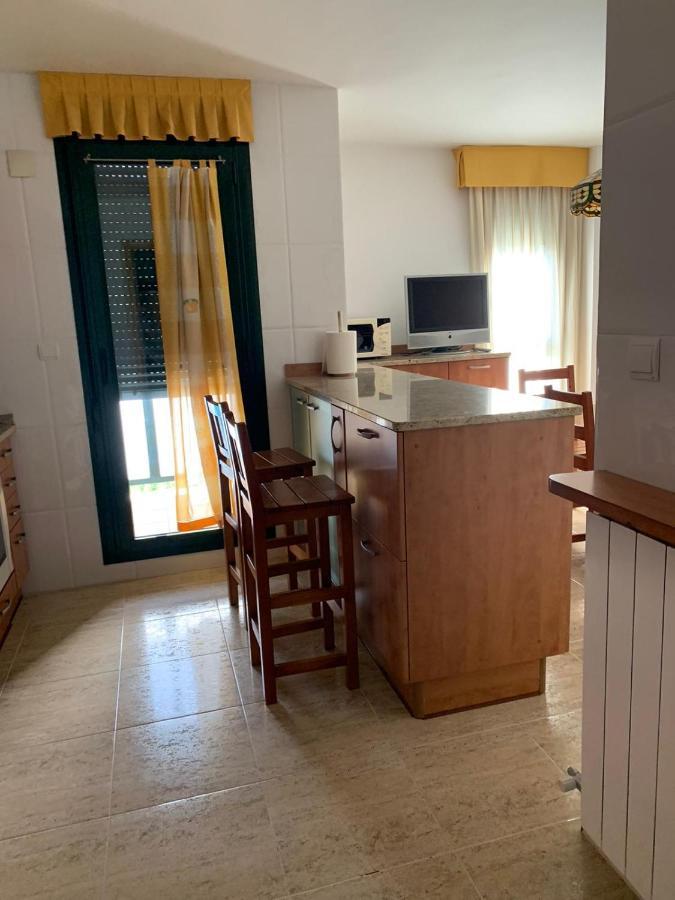 Apartamento Los Manos De Oroel Хака Екстериор снимка